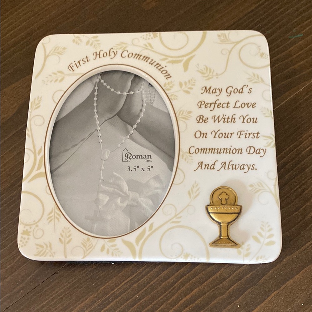 FIRST HOLY COMMUNION PICTURE FRAME